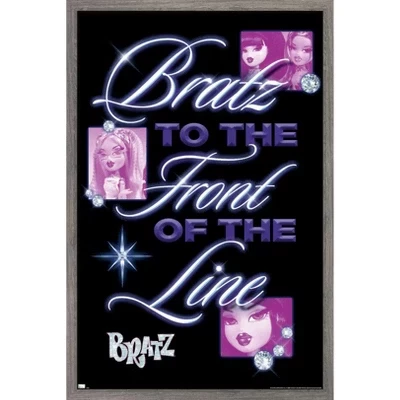 Постер в раме Trends International Bratz, состаренное дерево