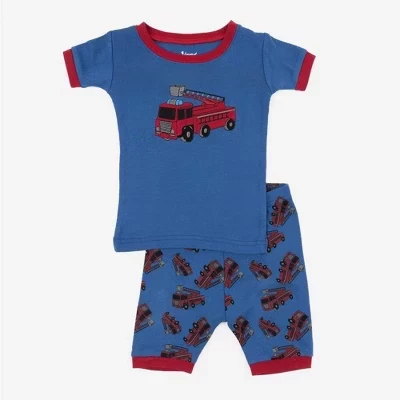 Короткая пижама из хлопка Leveret Kids с принтом пожарной машины