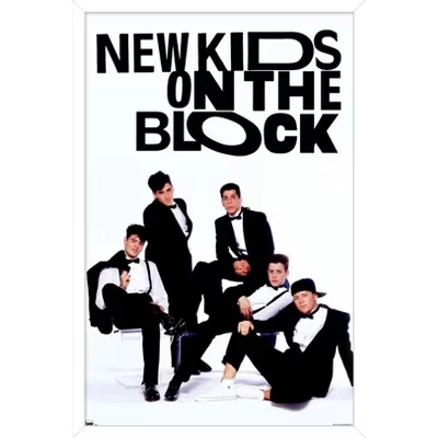 Постер Trends International New Kids on the Block в рамке, белый