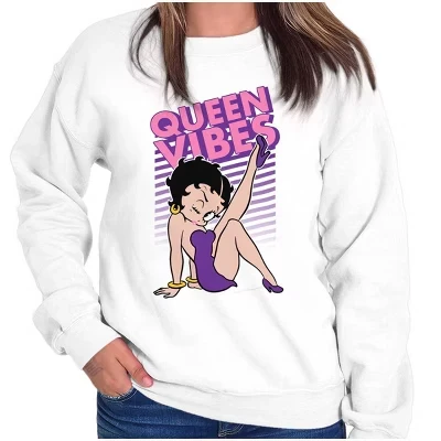 Женская толстовка с круглым вырезом в стиле ретро Betty Boop Cartoon Queen Vibes лицензионного белого цвета