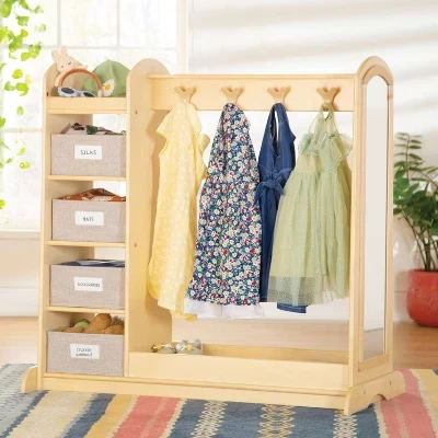 EdQ Dress Up Storage с ящиками: Детский деревянный шкаф-органайзер для костюмов, шкаф-купе и зеркало для детской комнаты и классной комнаты natural