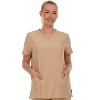 Женский эластичный медицинский топ-скраб HEAL+WEAR с V–образным вырезом и 2 накладными карманами - Стрейч в 4 стороны - Мягкий и профессиональный крой коричневого цвета