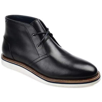Ботинки Keegan Wide Width с однотонным носком Chukka черного цвета
