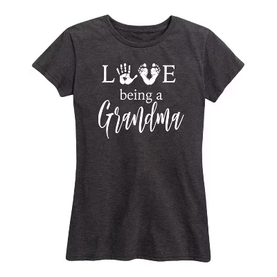 Женская футболка с коротким рукавом Love Being A Grandmy с графическим рисунком heather charcoal