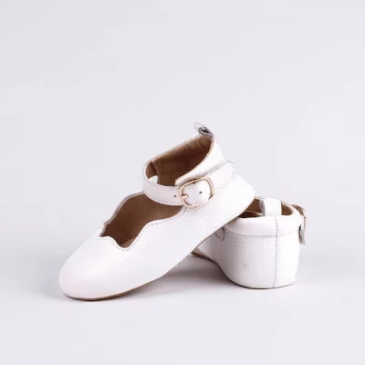 Обувь для девочек Little Love Bug Company Olivia, белая
