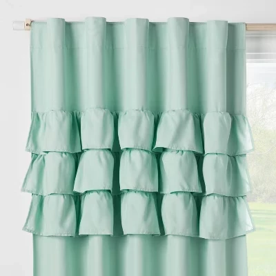 Детская штора Pillowfort Ruffle Blackout, зеленая