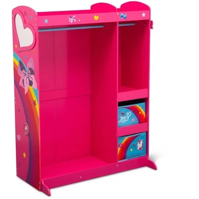 Шкаф для одежды и игр JoJo Siwa в бутик-магазине jojo siwa