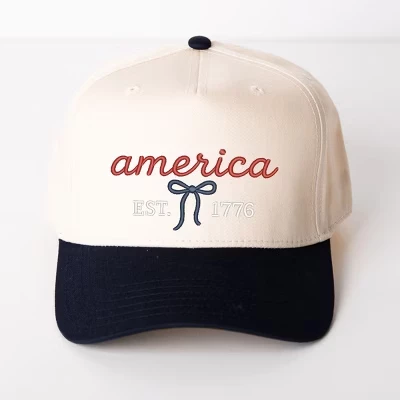 Женская бейсболка Simply Sage Cursive America Bow, синяя