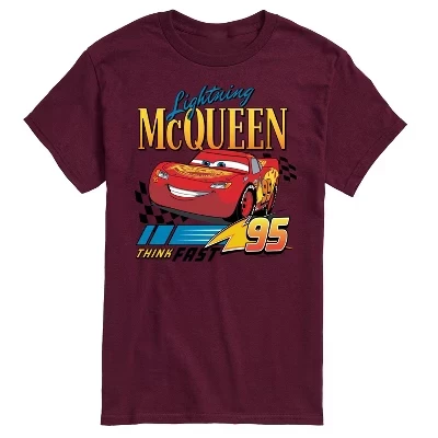Мужская футболка Lightning McQueen Think Fast 95 с коротким рукавом и графическим рисунком темно-бордового цвета.