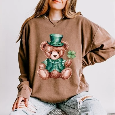 St. Patrick's Bear Clover - Женская легкая одежда, окрашенная в цвет кофты espresso
