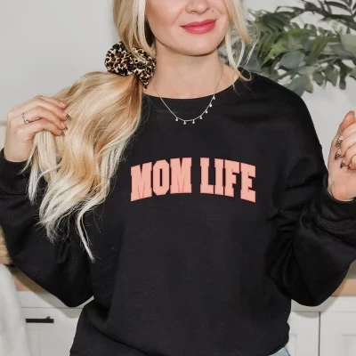 Женский свитшот Simply Sage Market Curved Mom Life, темно-синий