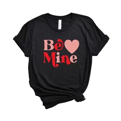 Женская футболка с ярким рисунком Be Mine Heart с коротким рукавом черного цвета