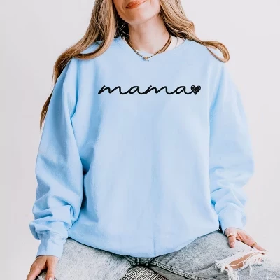 Легкая одежда с надписью Mama Cursive Heart, окрашенная в цвет свитшота гортензия