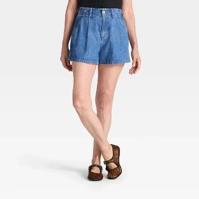 Женские джинсовые шорты в складку с высокой посадкой - ™ dark wash