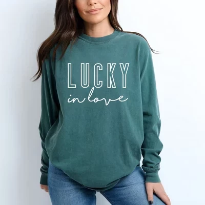 Женская футболка с длинным рукавом Lucky In Love, окрашенная в голубой цвет