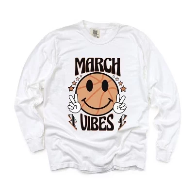 Женская баскетбольная футболка March Vibes с длинным рукавом, окрашенная в белый цвет