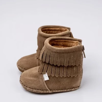 Ботинки для девочек Little Love Bug Cozy Boot, коричневые