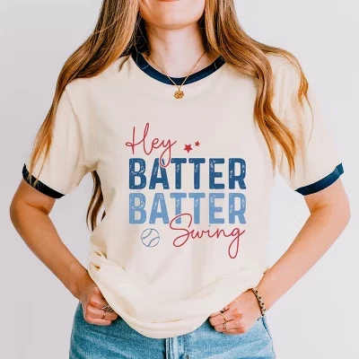 Hey Batter Batter Swing Distressed - женская футболка с рисунком Рингера, синяя