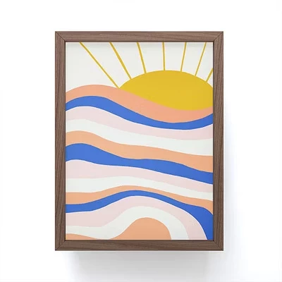 SunshineCanteen Sunrise Surf обрамлена мини-рамкой из орехового дерева Art - Society6