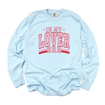Женский лонгслив Simply Sage Market My Lover Era varsity, шамбре