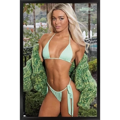 Sports Illustrated: Издание в купальниках - Оливия Данн, 24 настенных плаката в рамке, черный