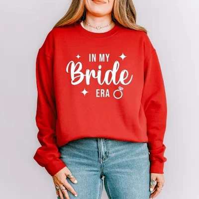 In My Bride Era с блестками - женская толстовка красного цвета