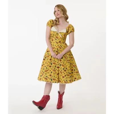 Коллекция Disney Pixar Toy Story от Women's Swing Dress желтого цвета