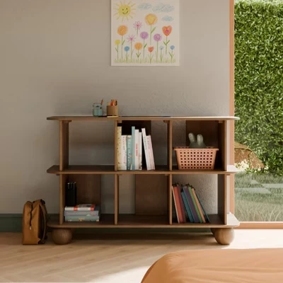 Открытый книжный шкаф Crosby из натурального ореха