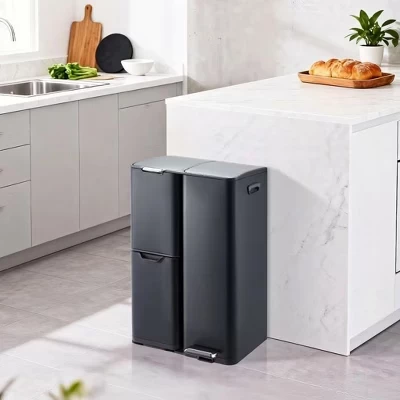 Мусорный контейнер COZONY 61 л, 3 отделения, педаль, черный
