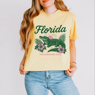 Florida Alligator - женская укороченная футболка свободного кроя с графическим принтом butter