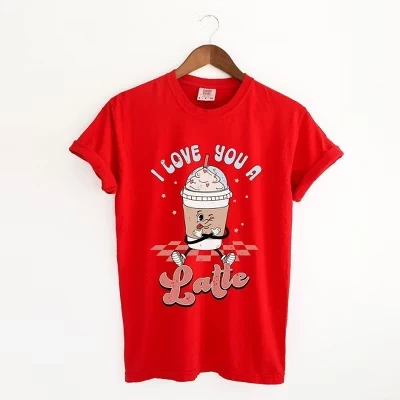 Женская футболка Simply Sage Market Latte Love, красная