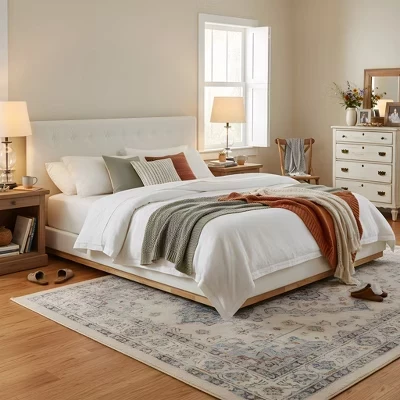 Christina Modern King Size Rubberwood Chenille Upholstered Bed white