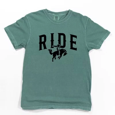 Ride Cowboy Arched - Женская одежда, окрашенная футболка с графическим рисунком