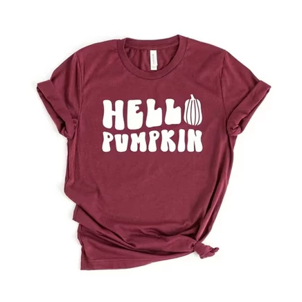 Женская футболка с ярким рисунком Hello Pumpkin с коротким рукавом темно-бордового цвета