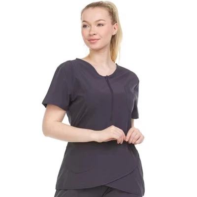 Женский скраб–топ HEAL+WEAR с перекрещивающейся молнией спереди - Стильная эластичная спинка, растягивающаяся в 4 стороны, медицинская спецодежда с несколькими карманами для клиник и спа-салонов pewter