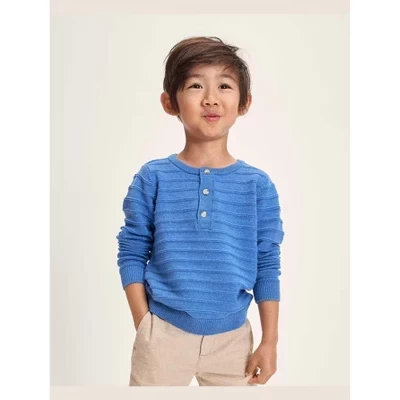 Свитер Henley из льняной смеси в полоску с длинными рукавами для маленьких мальчиков синего цвета