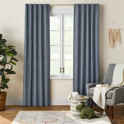 Детская штора блэкаут Pillowfort Chambray, синяя