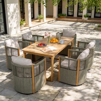 Современный обеденный гарнитур Harrison Patio из дерева акации, состоящий из 7 предметов, 6 вращающихся веревочных стульев из светлого тика/светло-серого