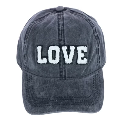 Женская бейсболка с надписью Love из синели, черная
