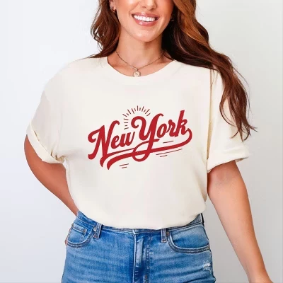 New York Retro Red - Женская одежда, окрашенная в белый цвет футболка с графическим рисунком