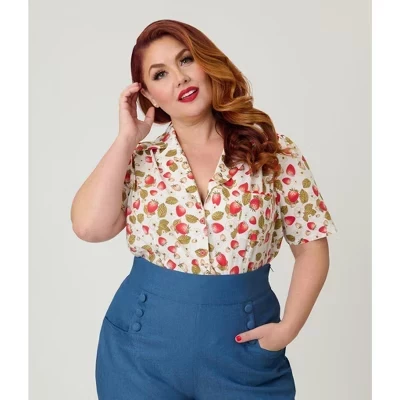 Женская блузка Plus-size 1960-х годов, белая с клубникой