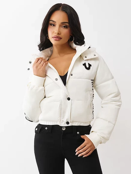 Женский укороченный пуховик True Religion Patched Puffer с нашивками