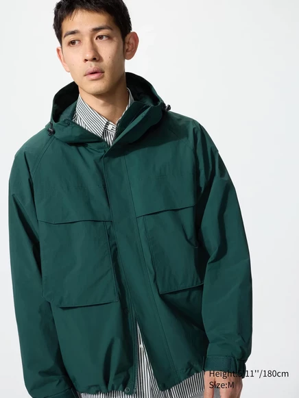 Унисекс парка Uniqlo ветрозащитная, темно-зеленая