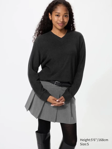 Женский лонгслив Uniqlo с V-вырезом, черный