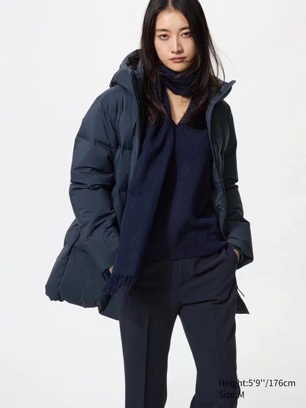 Женский короткий пуховик Uniqlo бесшовный, темно-синий