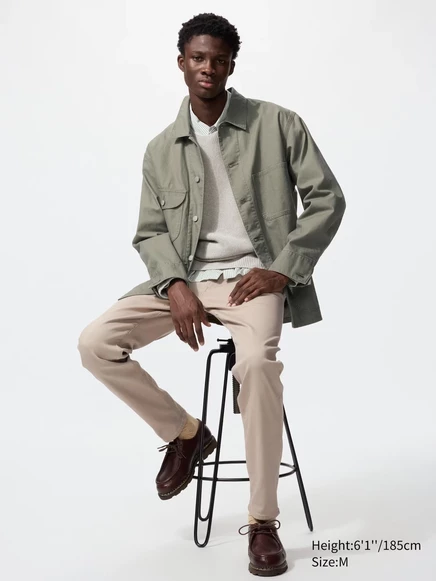 Джинсы Uniqlo EZY Ultra Stretch бежевого цвета