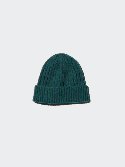 Шапочка в рубчик Uniqlo HEATTECH из мраморной пряжи зеленого цвета