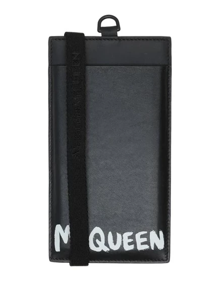 MCQUEEN Чехол чёрный