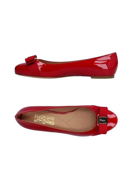 Женские балетки Ferragamo лаковые с бантом, красные