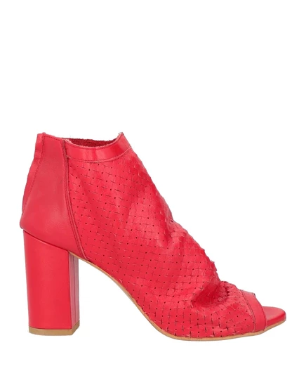 NOA A. Ankle boots red